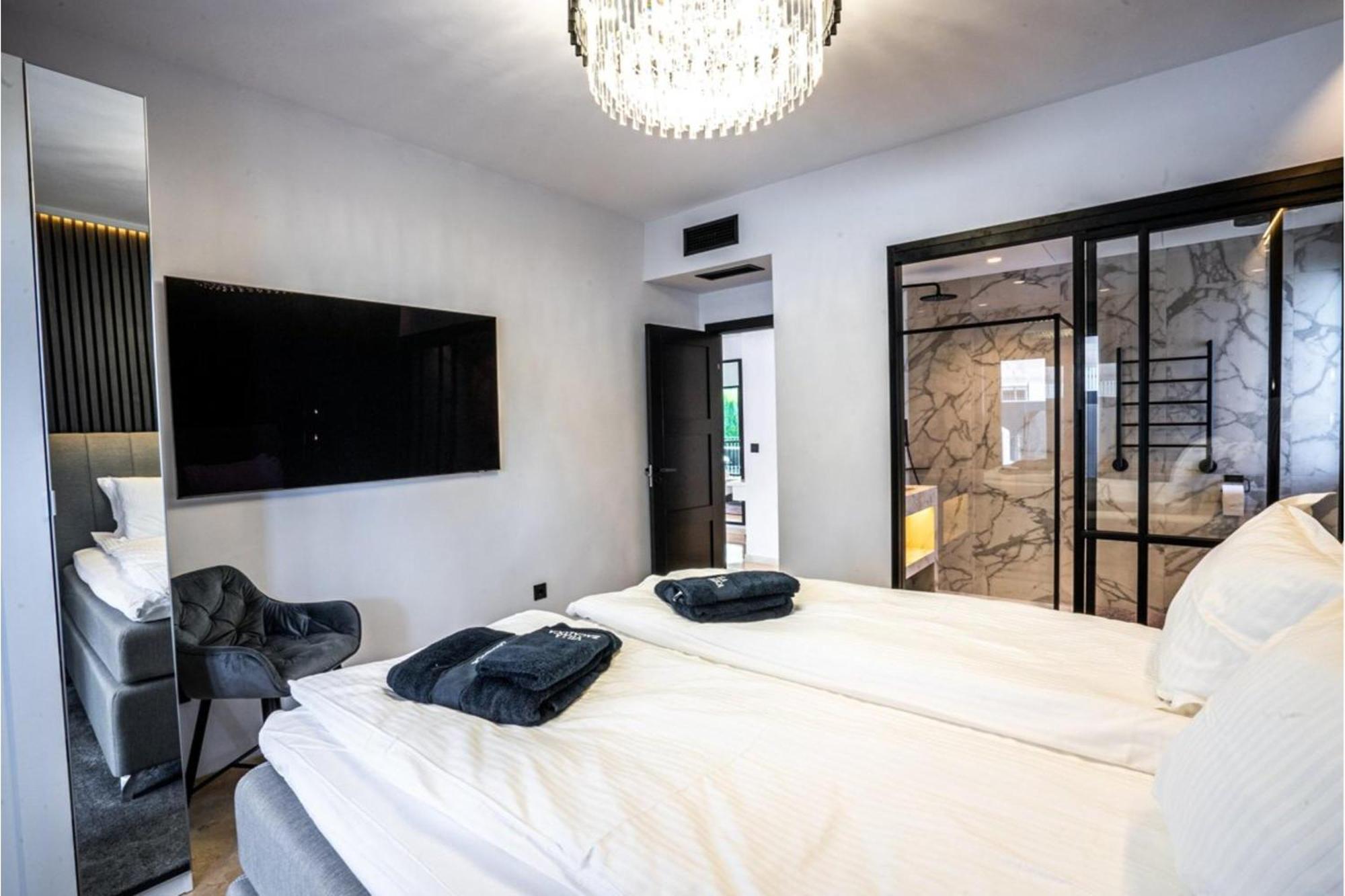 Villa Zacaluca Pool Whirlpool Sauna&Gym Marbella Esterno foto